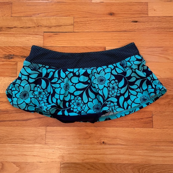 Liz & Co Swim Skirt - Picture 4 of 9